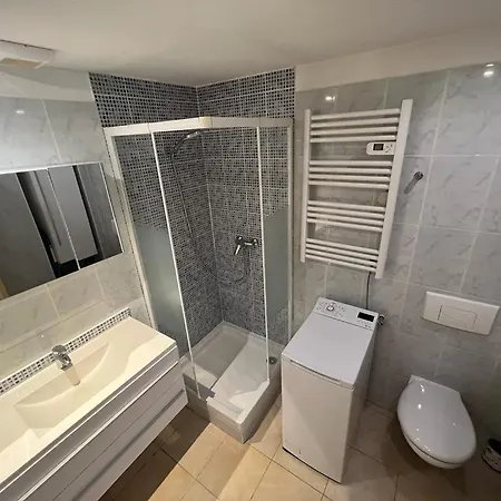 Apartment Plein Sud, Bel 20 Metres De La La Capte